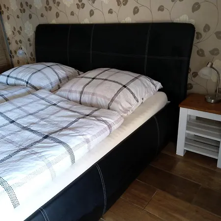 Sharka -sarka Justrova アパート