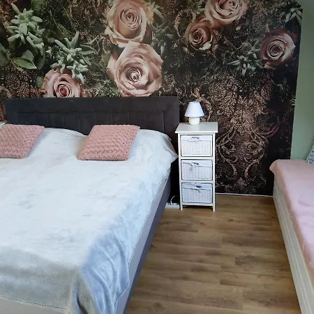 Apartment Apartmany Sharka -Sarka Justrova *