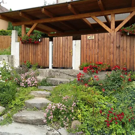 Apartmany Sharka -Sarka Justrova Decin