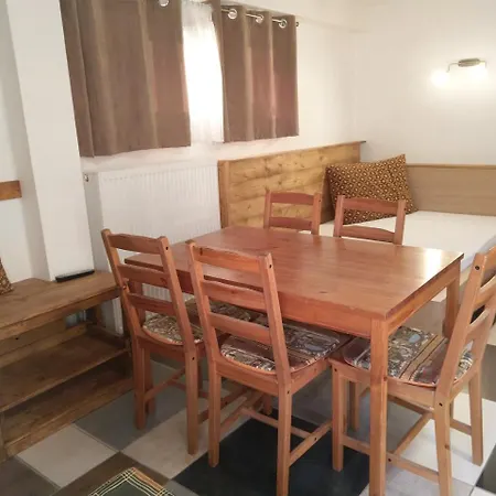 Sharka -sarka Justrova ジェチーン