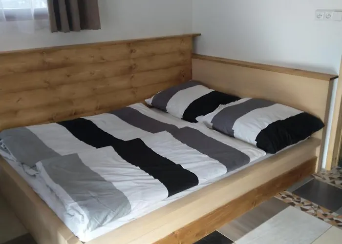 Sharka -šárka Justrová Apartamento Decin